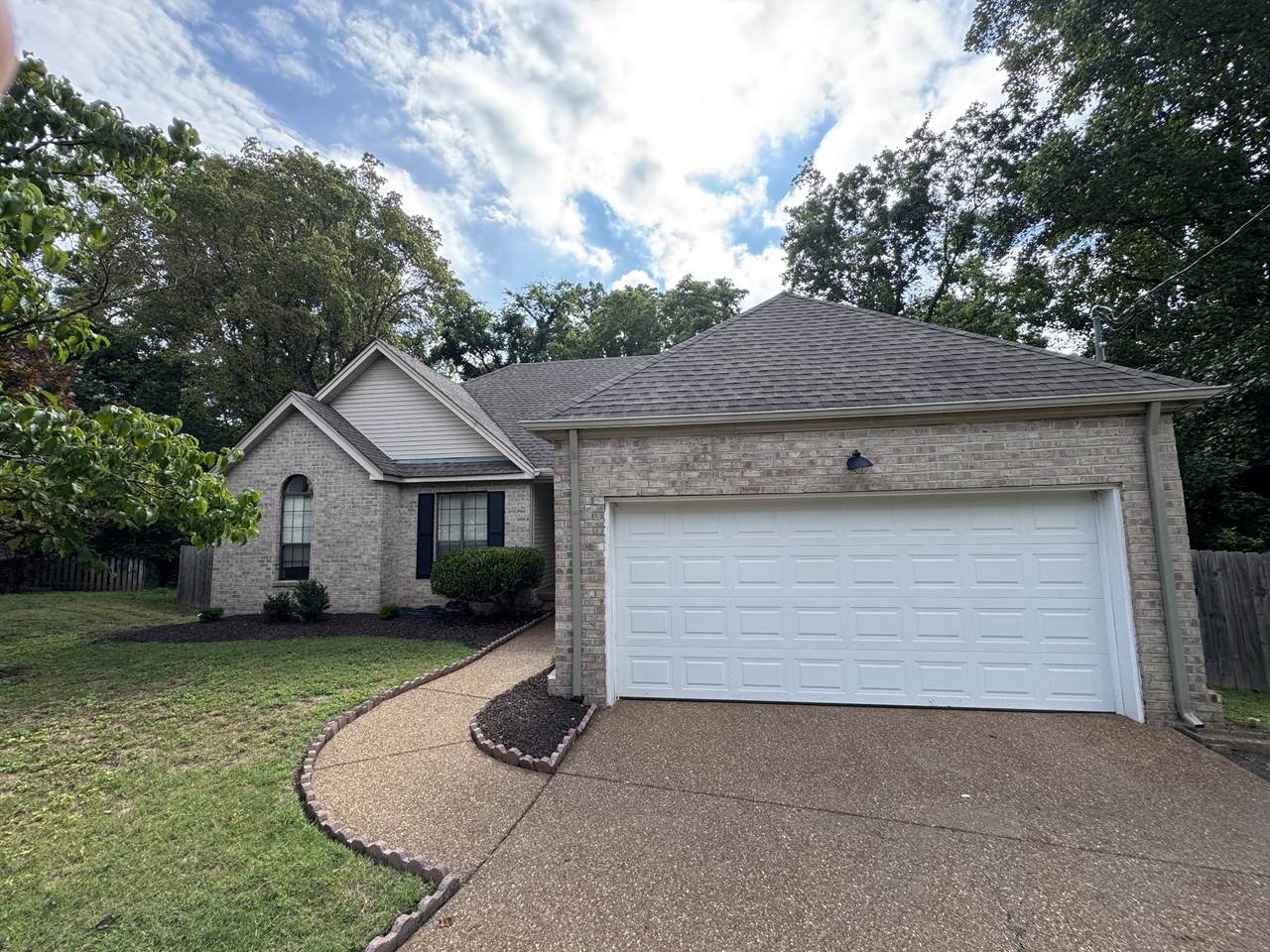 825 Cold Creek Trl - Photo 1