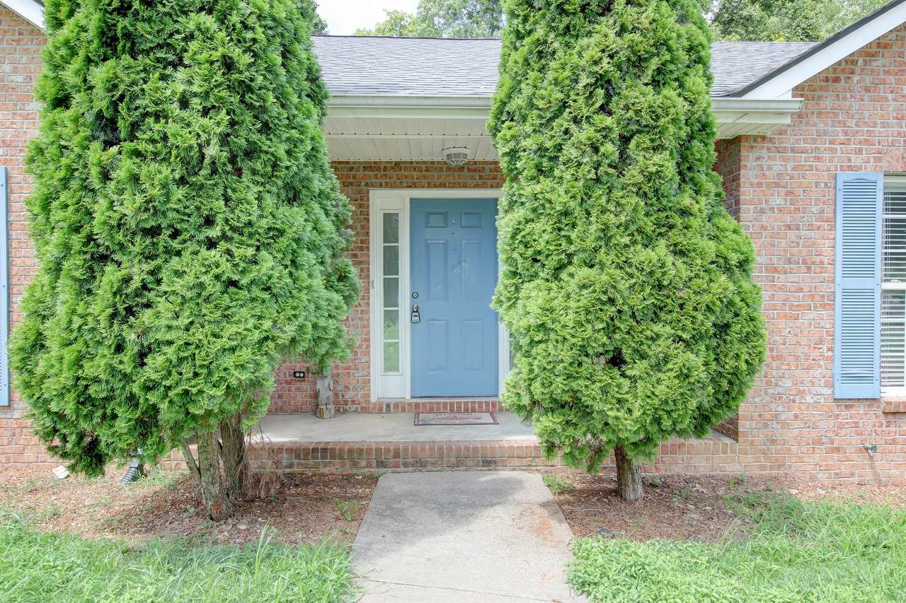341 Brook Mead Dr - Photo 1