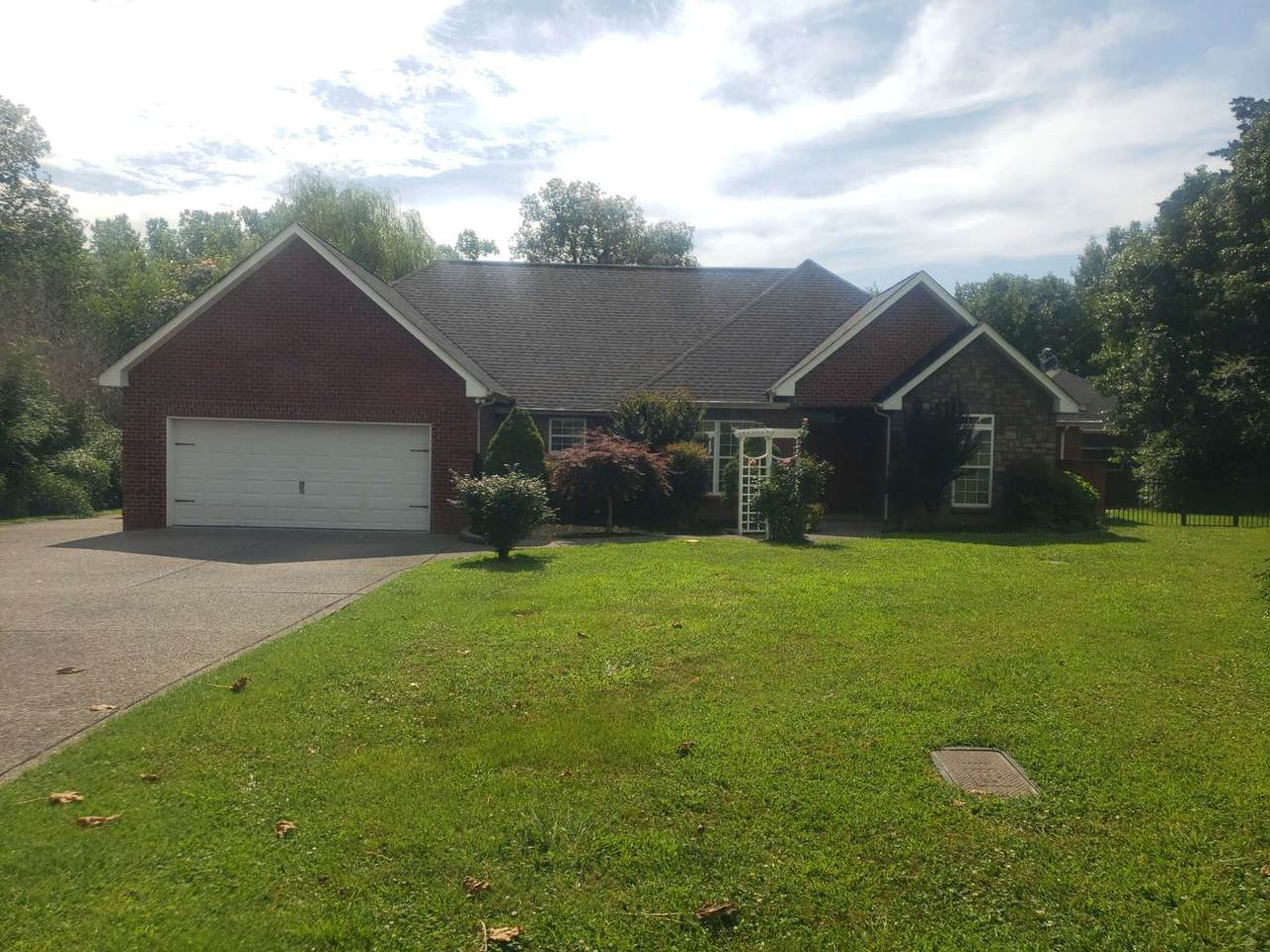 1205 Cascade Falls Dr - Photo 1