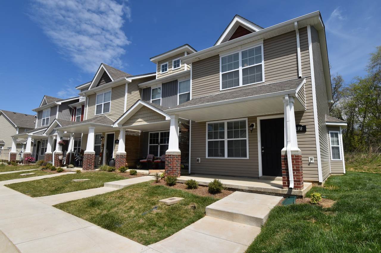 298 Alexander Blvd - Photo 1
