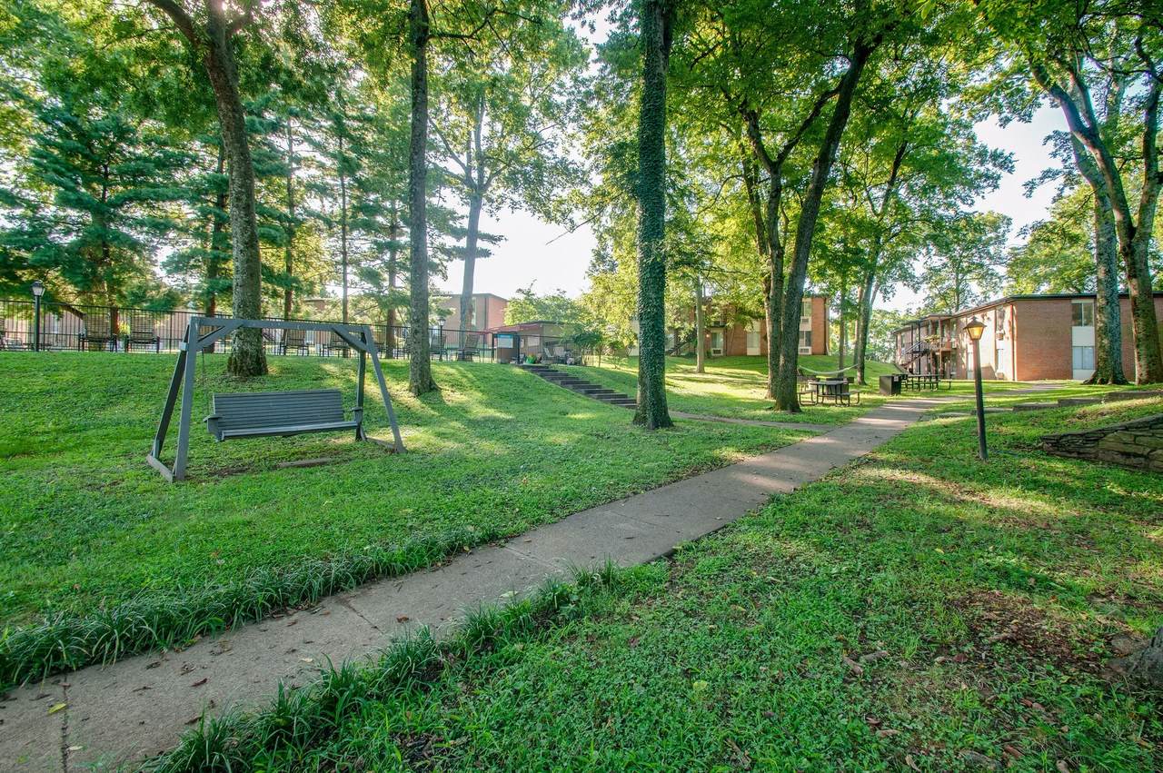 https://bt-photos.global.ssl.fastly.net/nashville/1280_boomver_1_RTC2962924-1.jpg