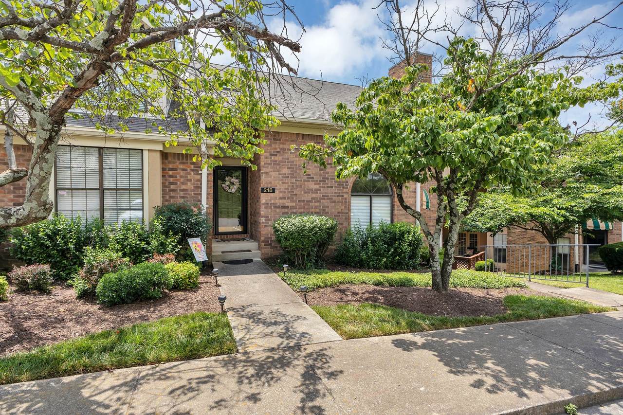 218 Glenstone Cir - Photo 1