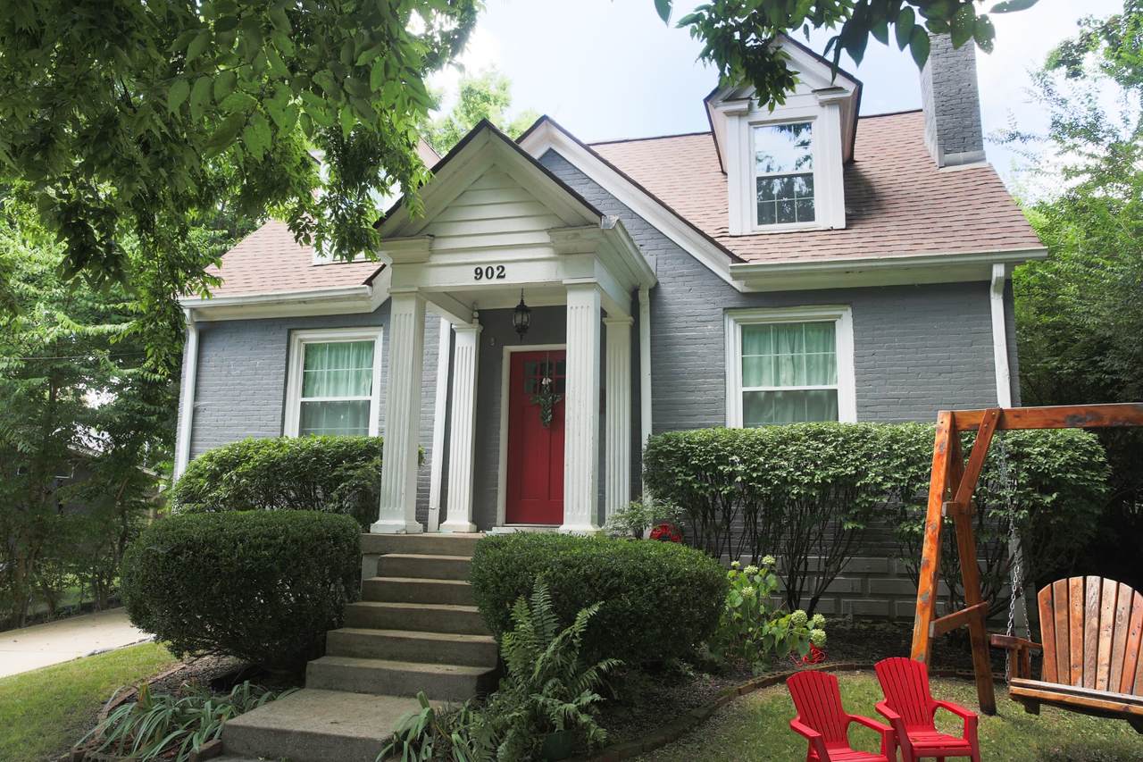902 Myers Ave - Photo 1