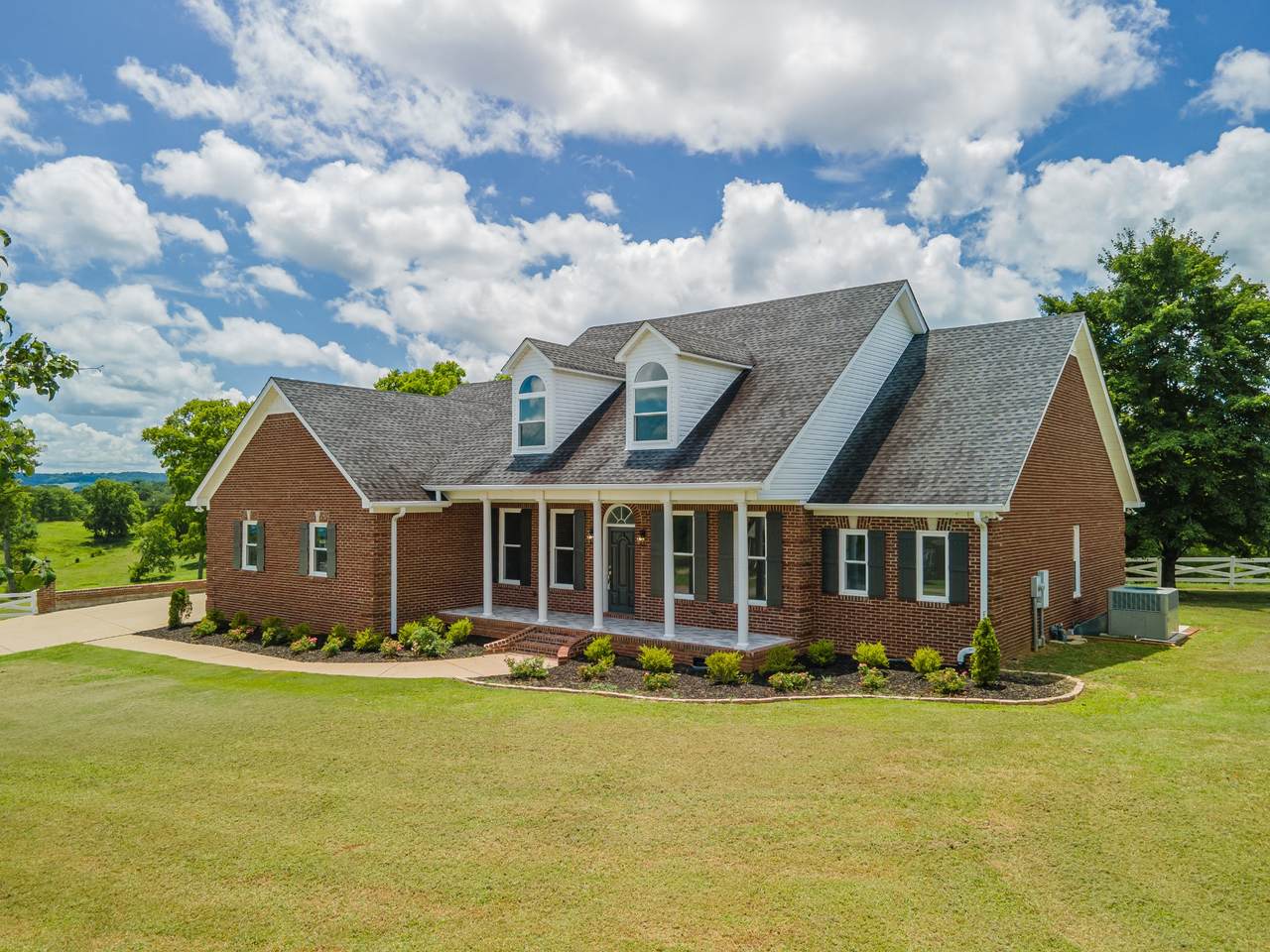 1821 Gina Lynn Dr - Photo 1