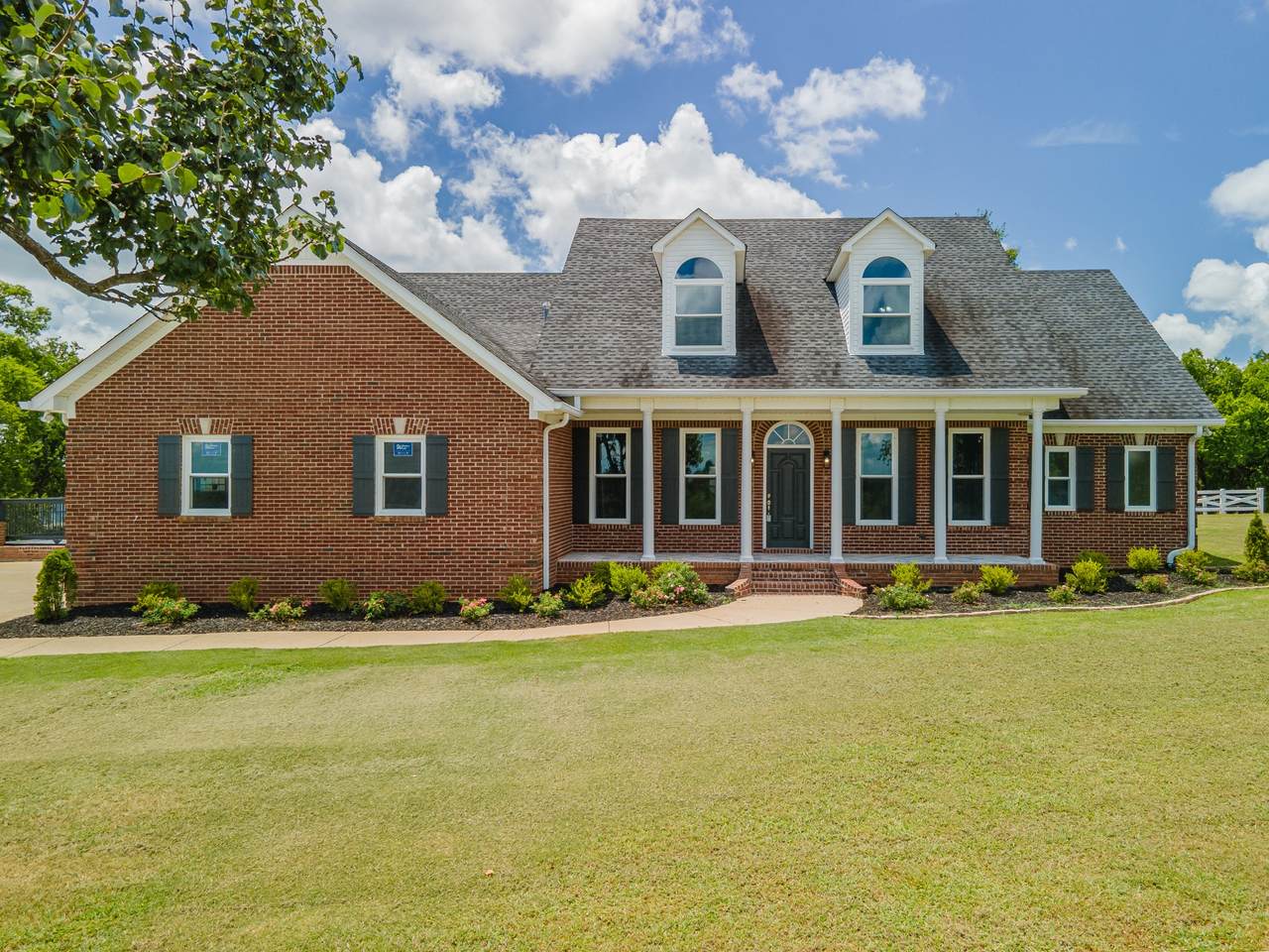 https://bt-photos.global.ssl.fastly.net/nashville/1280_boomver_1_RTC2963084-1.jpg