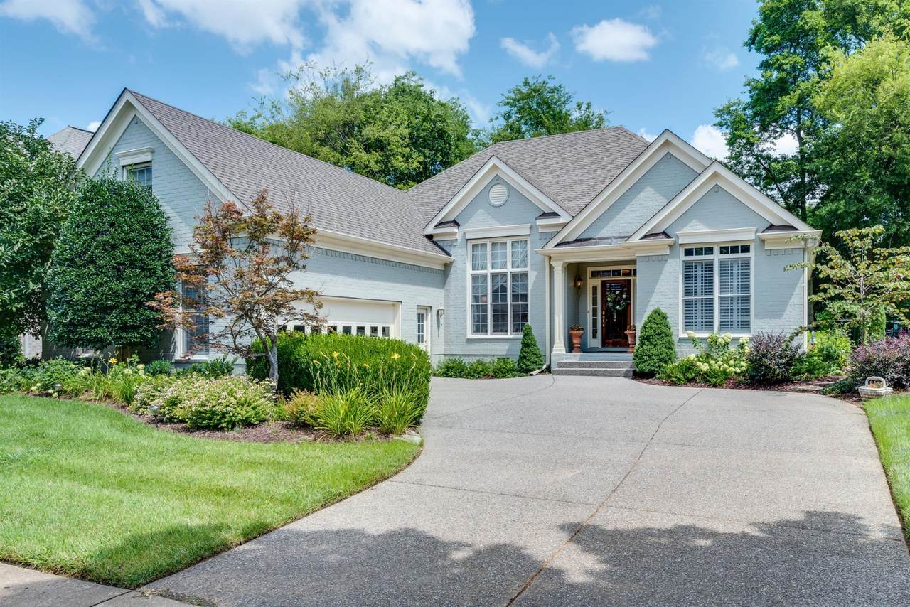 143 Gardenia Way - Photo 1