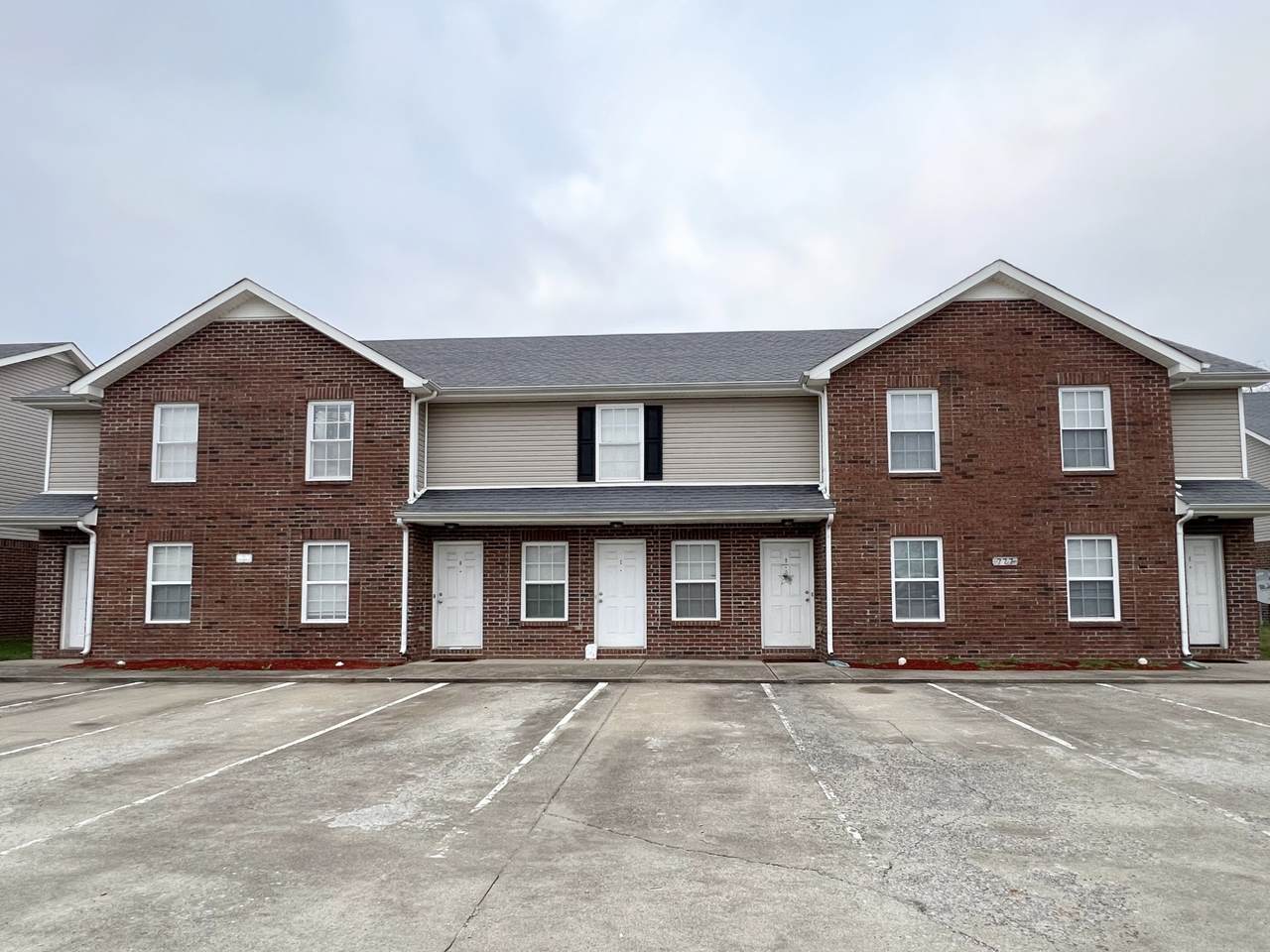 785 Cherrybark Ln - Photo 1