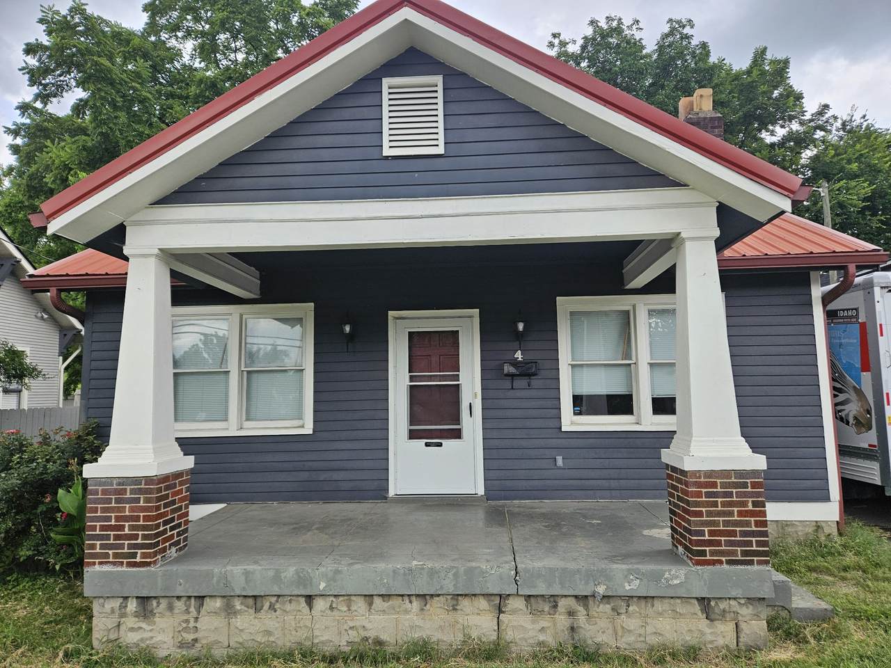 4 S 14th St - Photo 1
