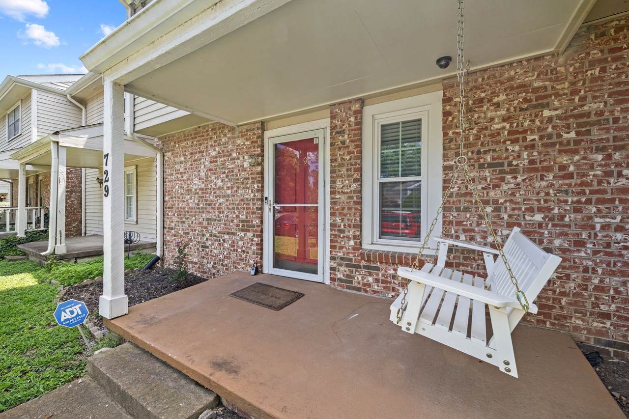 729 Longhunter Ct - Photo 1