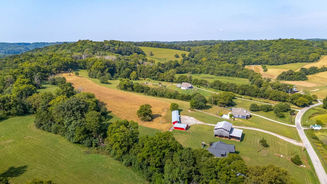 2868 Pullens Mill Road - Photo 1