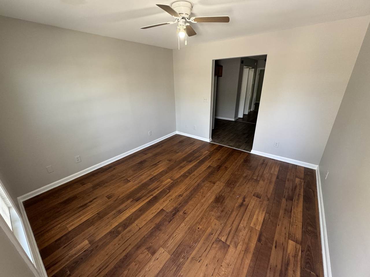 1321 Dudley St - Photo 1