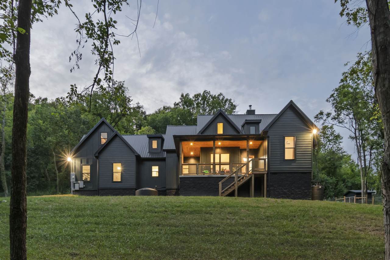 2320 Stephens Road - Photo 1