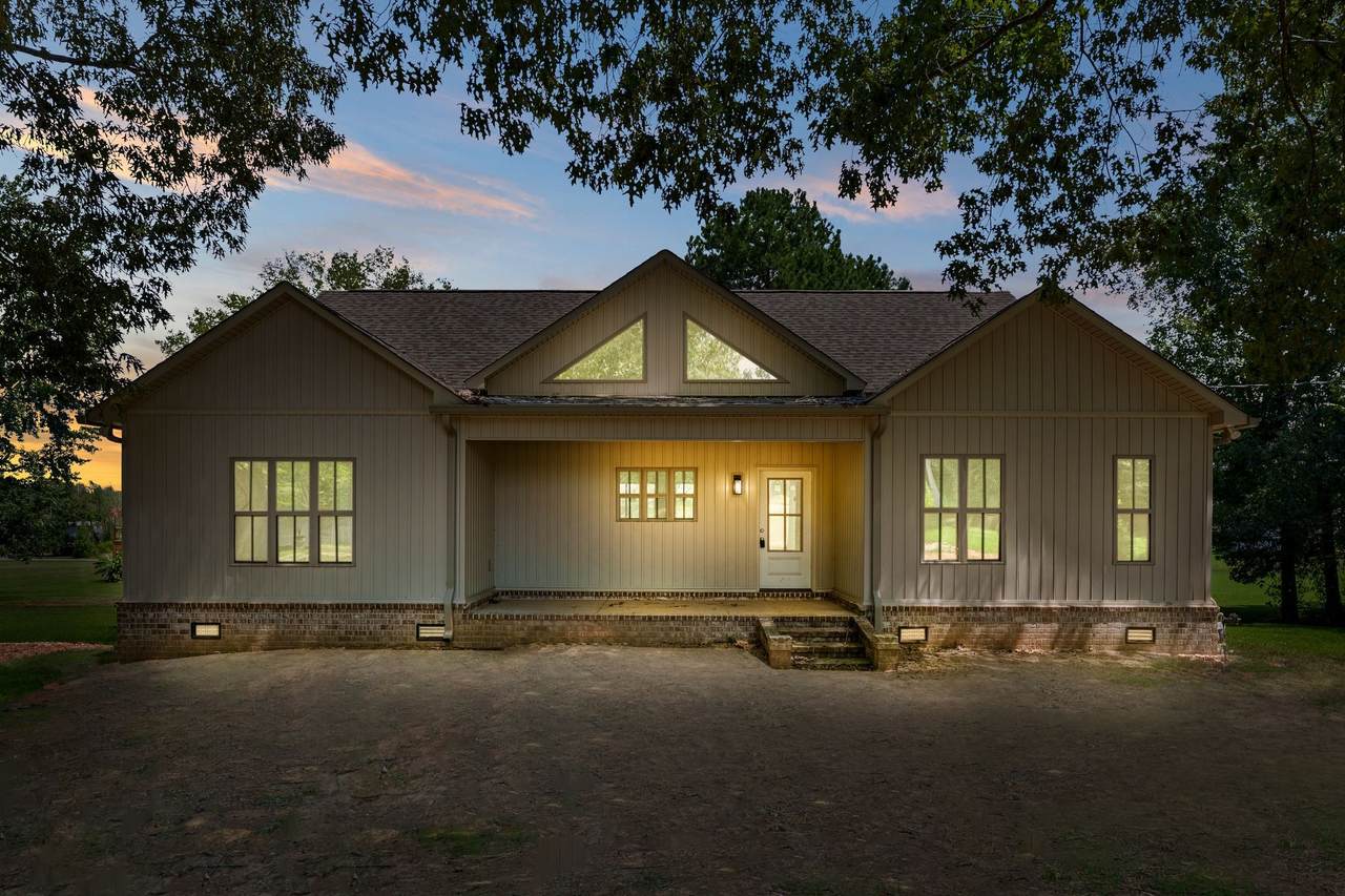 324 Fisherdale Dr - Photo 1