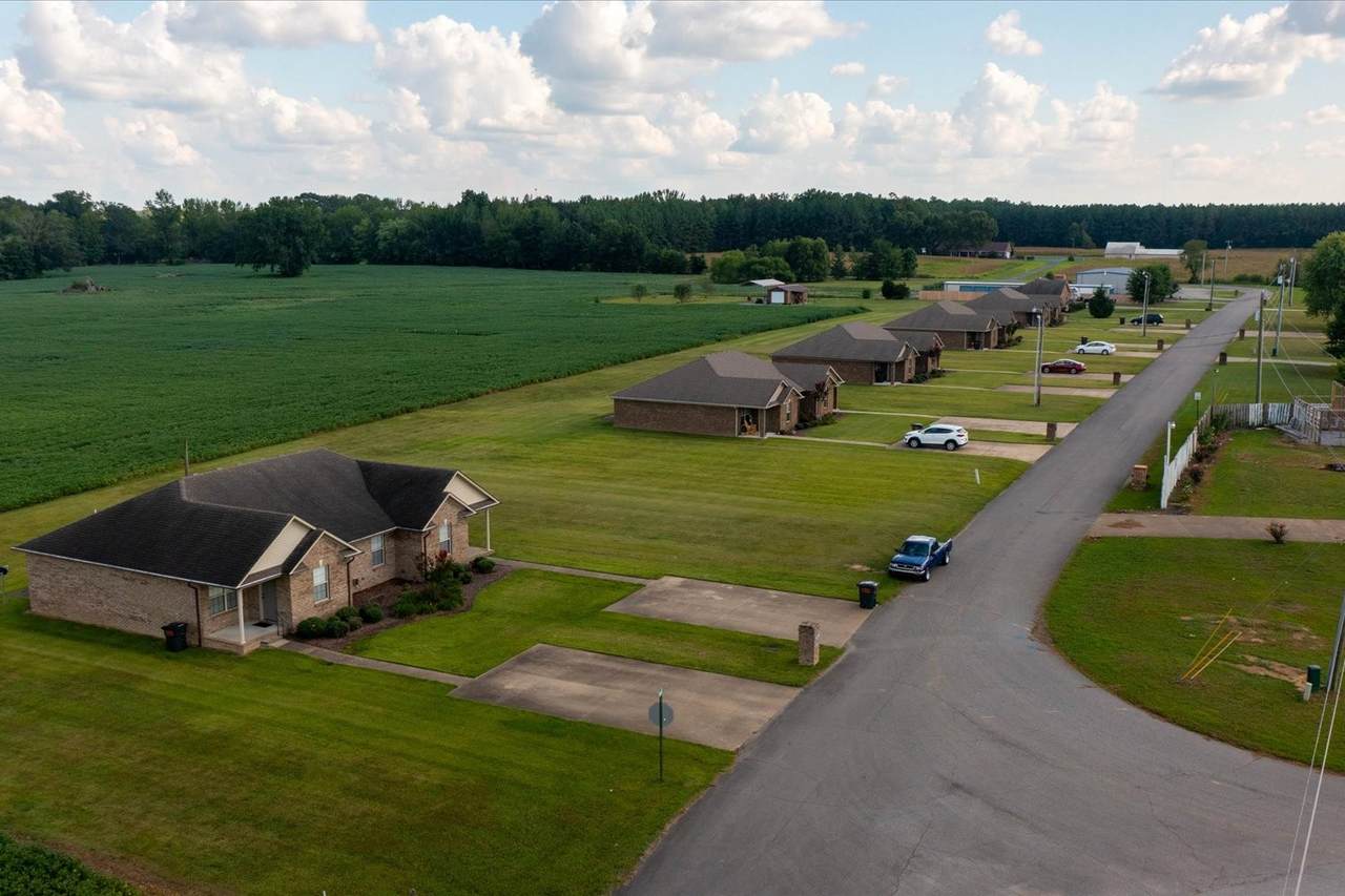 https://bt-photos.global.ssl.fastly.net/nashville/1280_boomver_1_RTC2987866-1.jpg