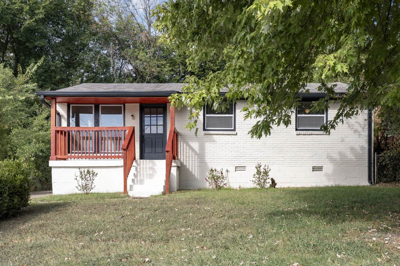 3217 Crowe Dr - Photo 1