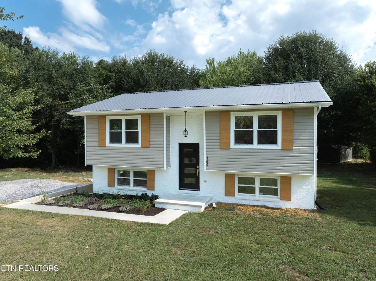 145 Helms Drive - Photo 1