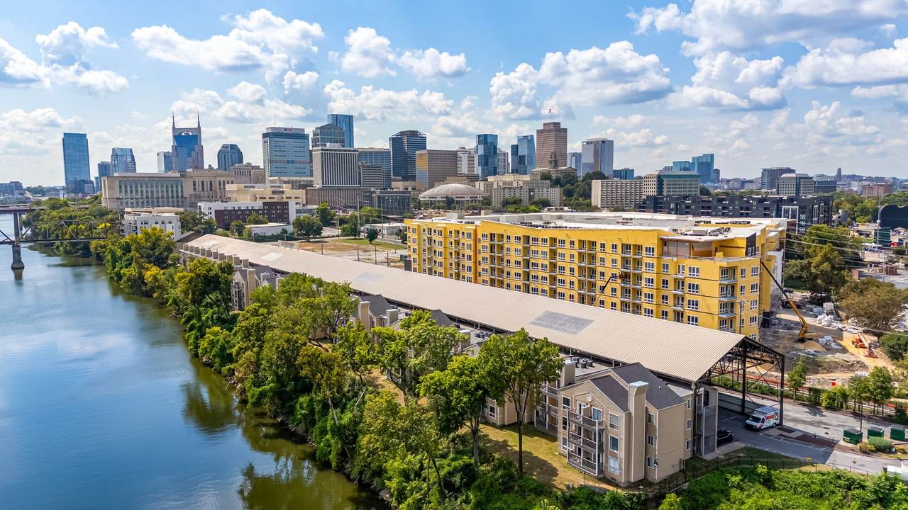 962 1st Ave - Photo 1