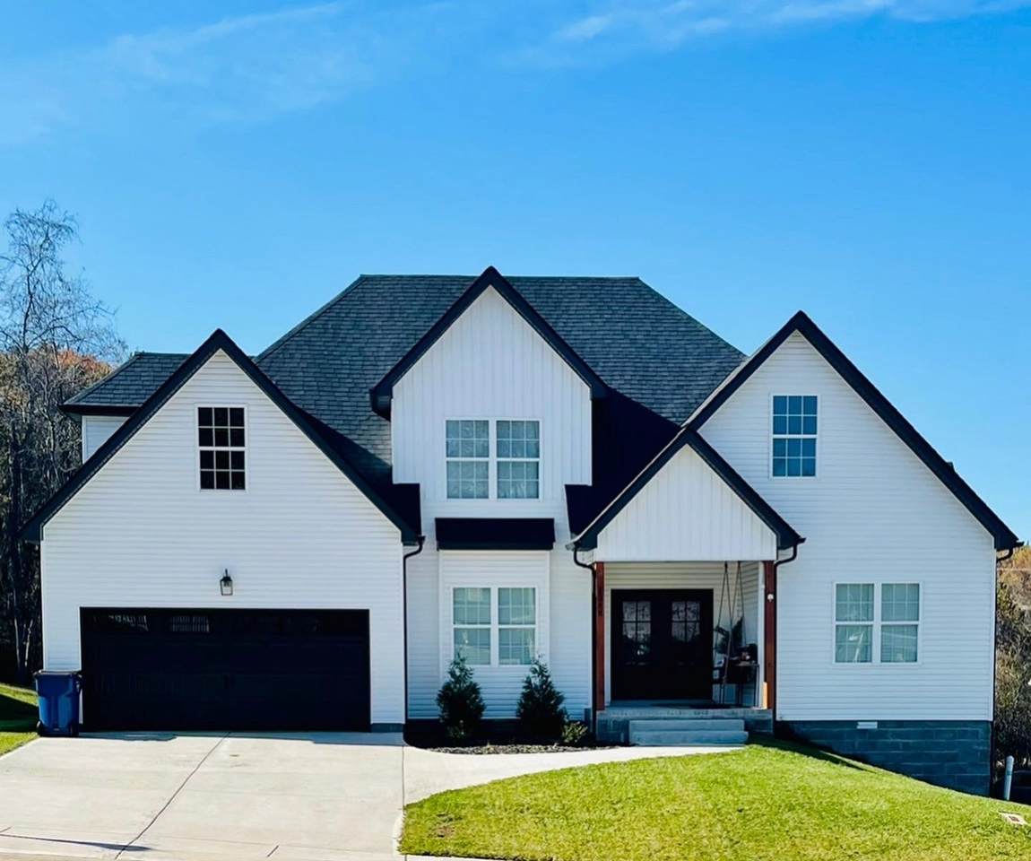 1388 Sussex Dr - Photo 1