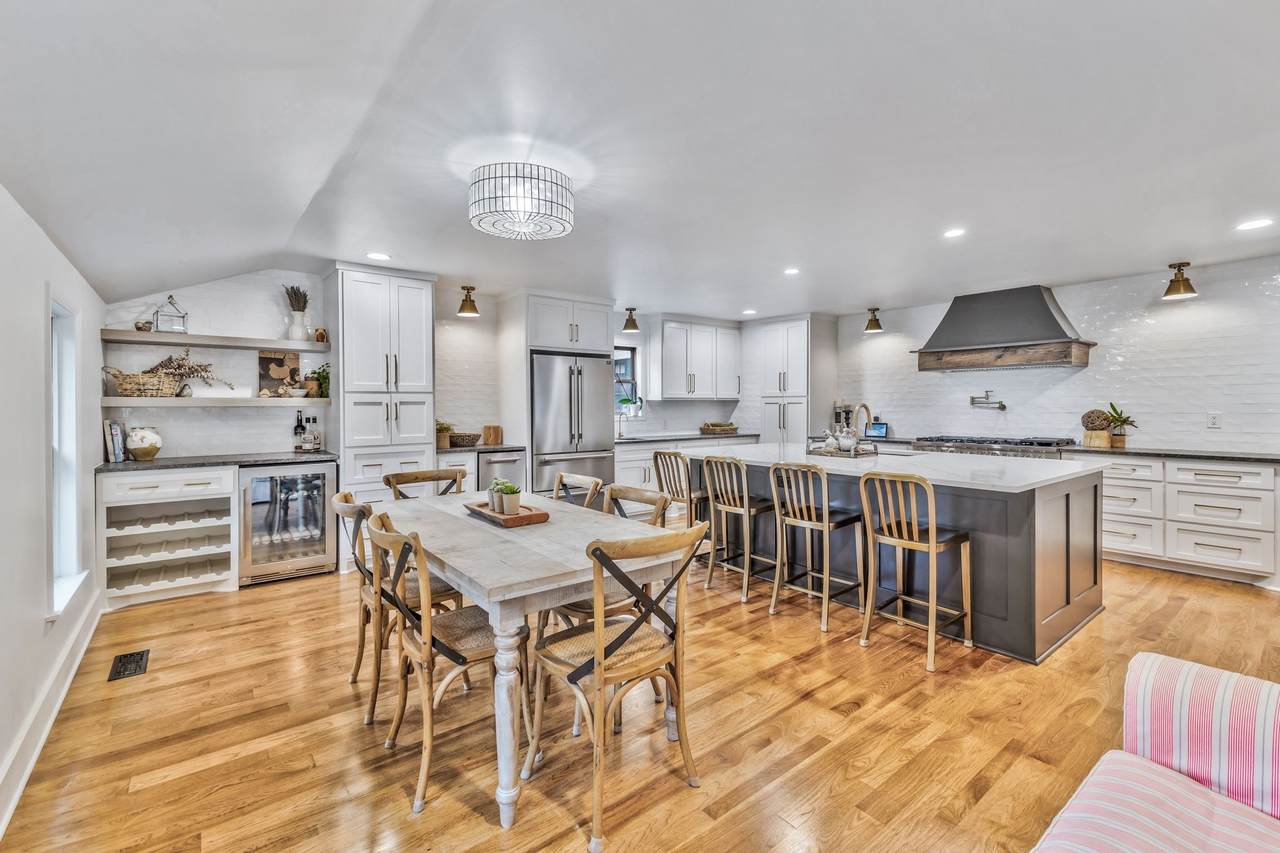 1757 Old Hillsboro Rd - Photo 1