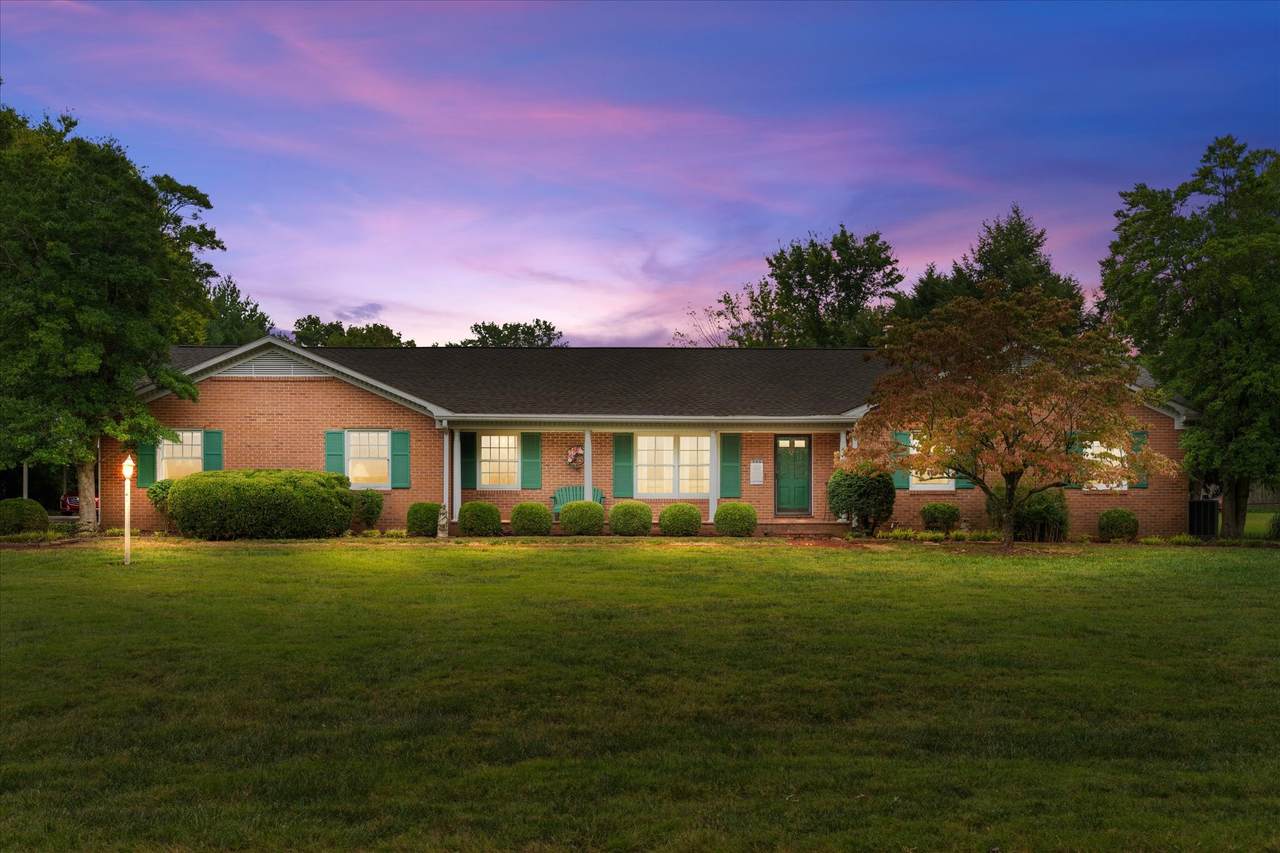 405 Marietta Dr - Photo 1