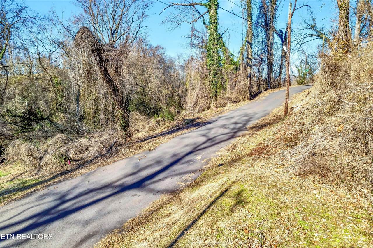 311 Bedford Ave - Photo 1