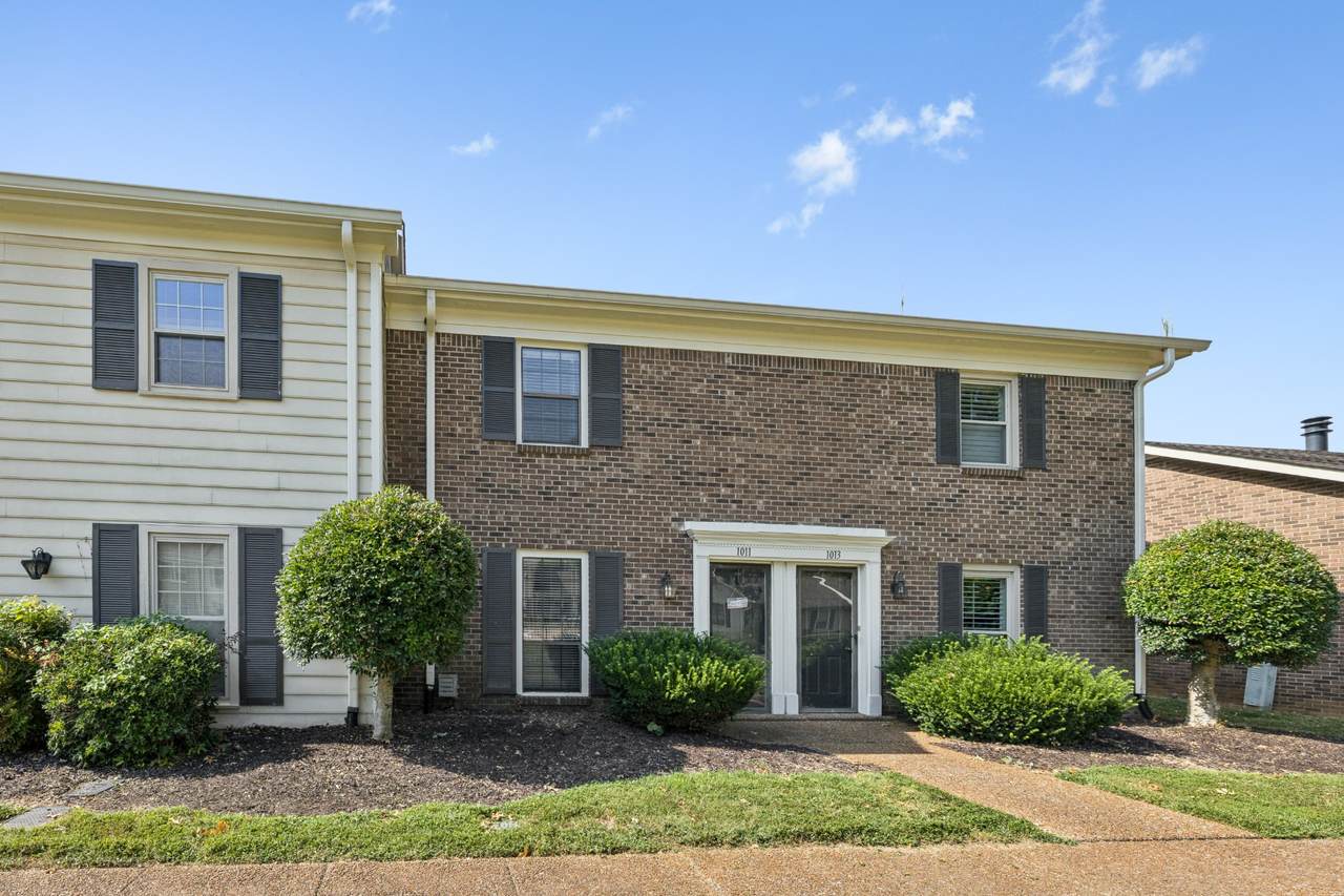 1011 E Northfield Blvd - Photo 1