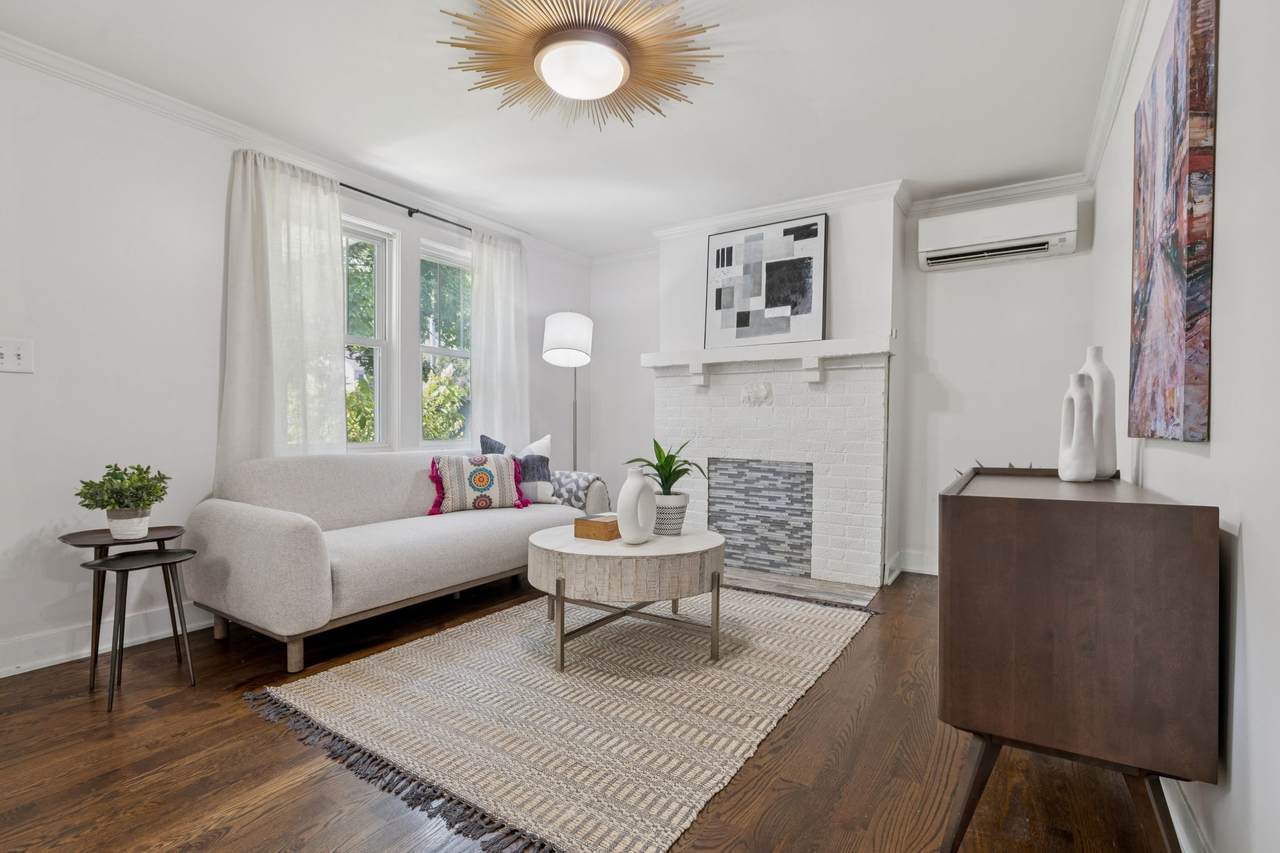 2406 Inga St - Photo 1