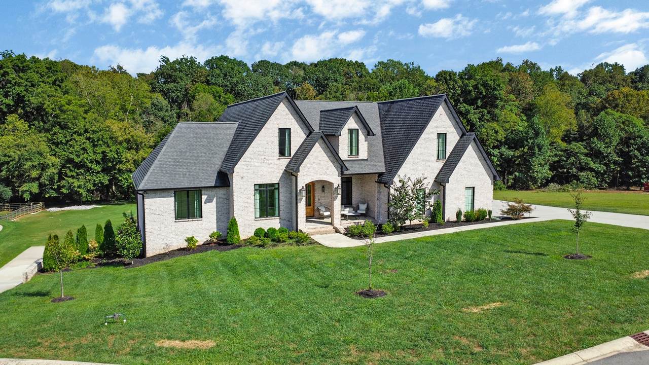 1916 Rivers Edge Dr - Photo 1