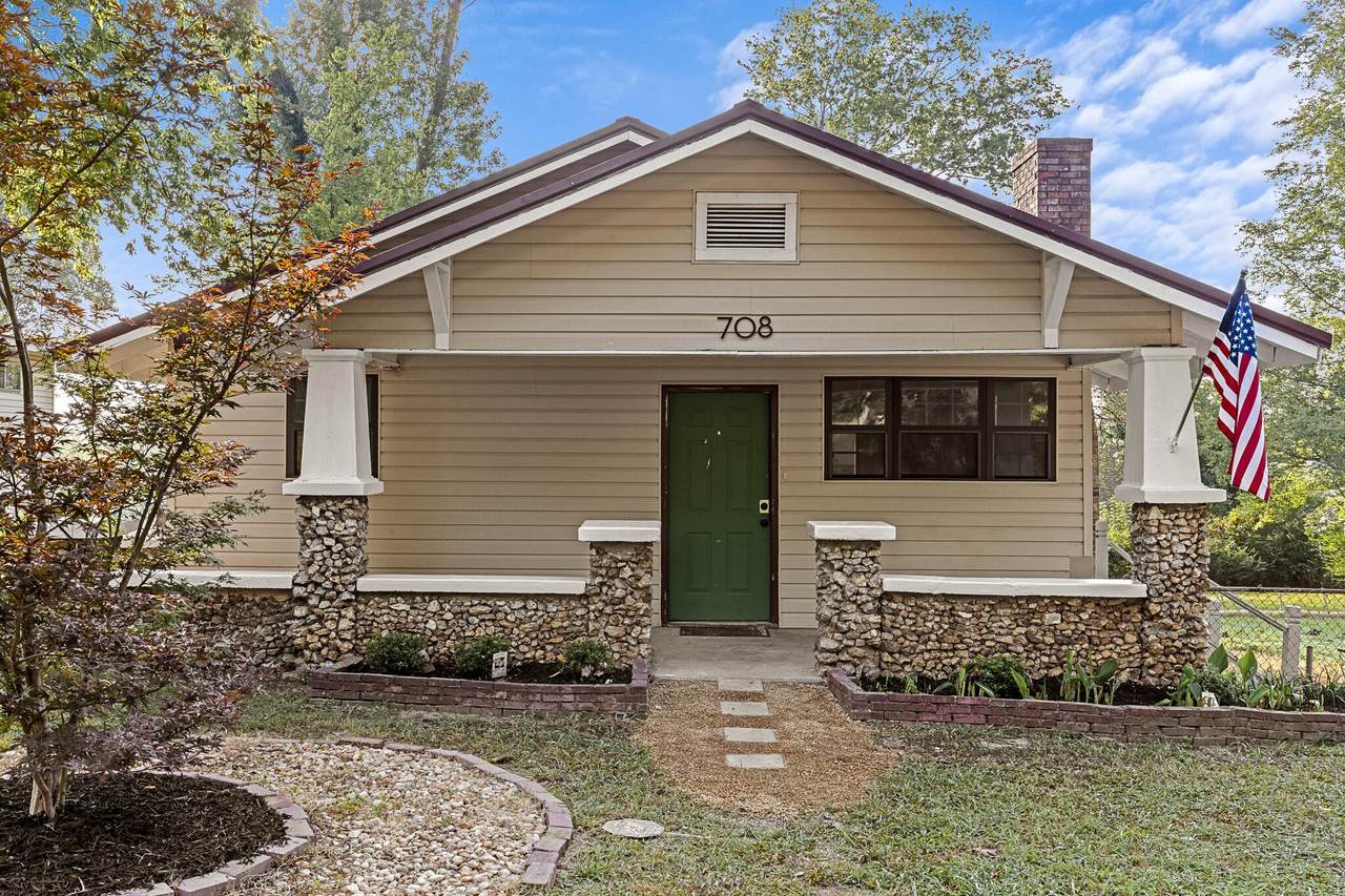 708 Moore Street - Photo 1