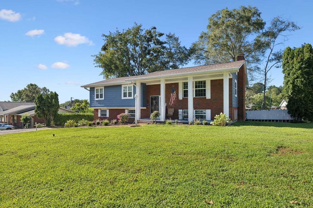 3910 N Mission Oaks Drive - Photo 1