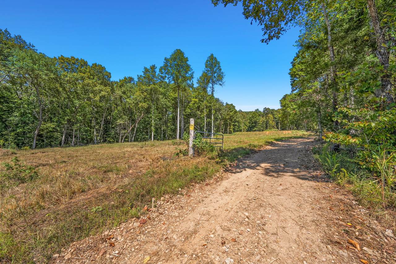 261 Norris Hollow Rd - Photo 1