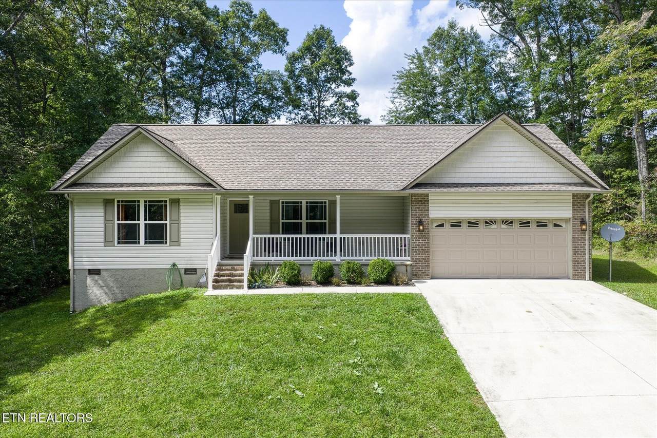 719 Taopi Lane - Photo 1