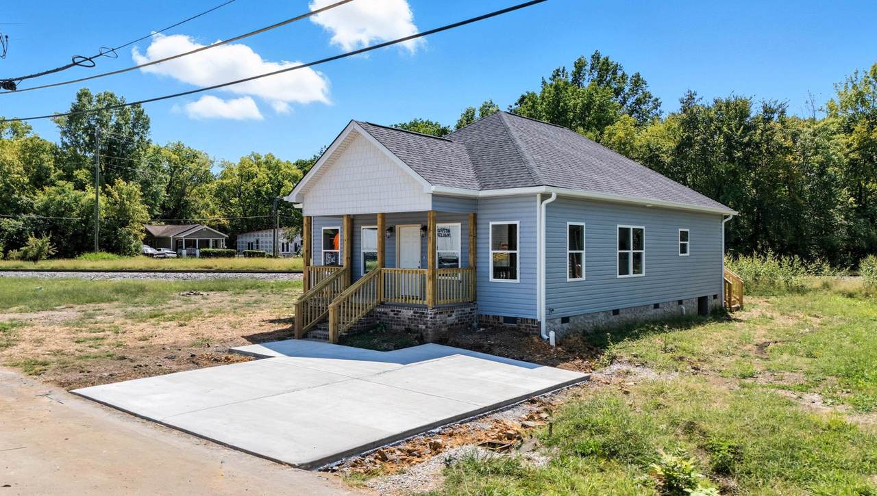 1808 Ocoee Street - Photo 1