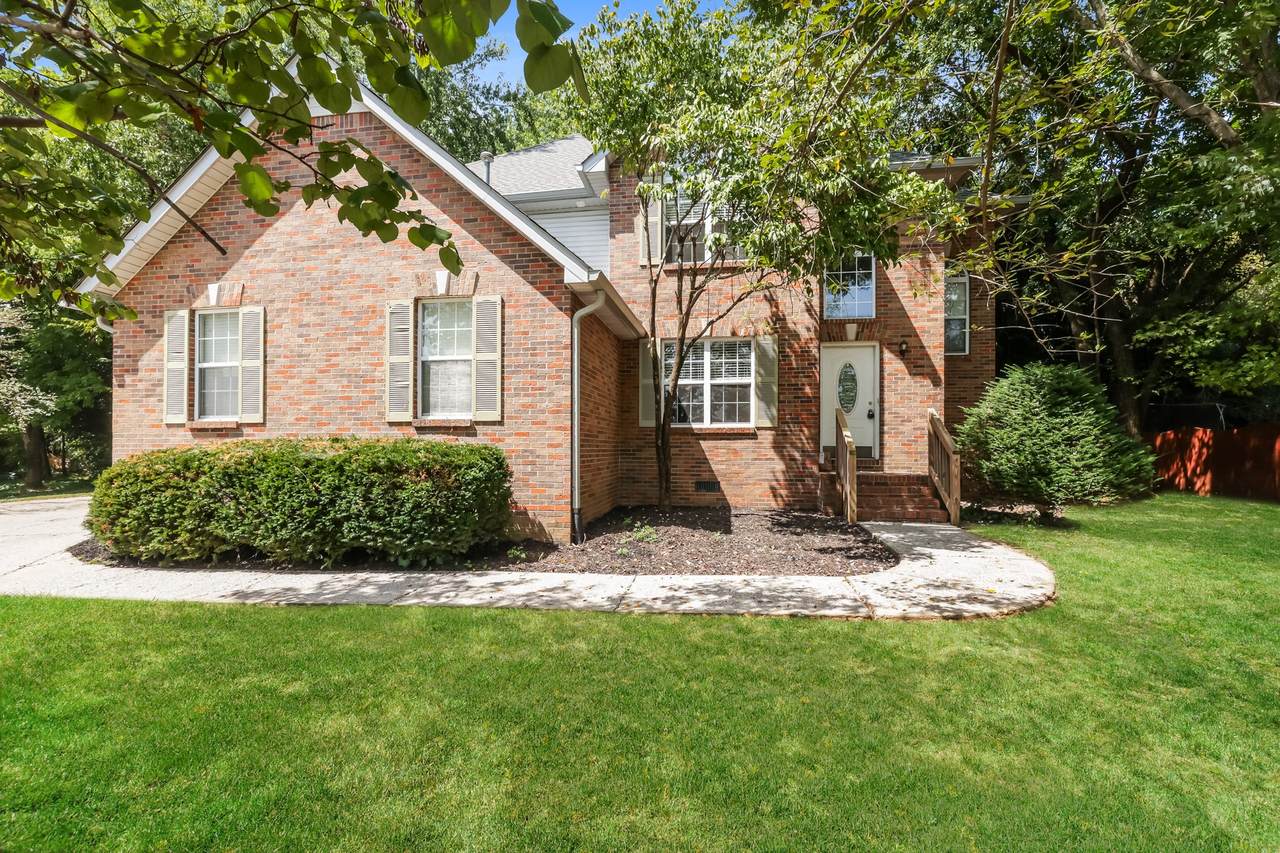 305 Castlemere Ct - Photo 1