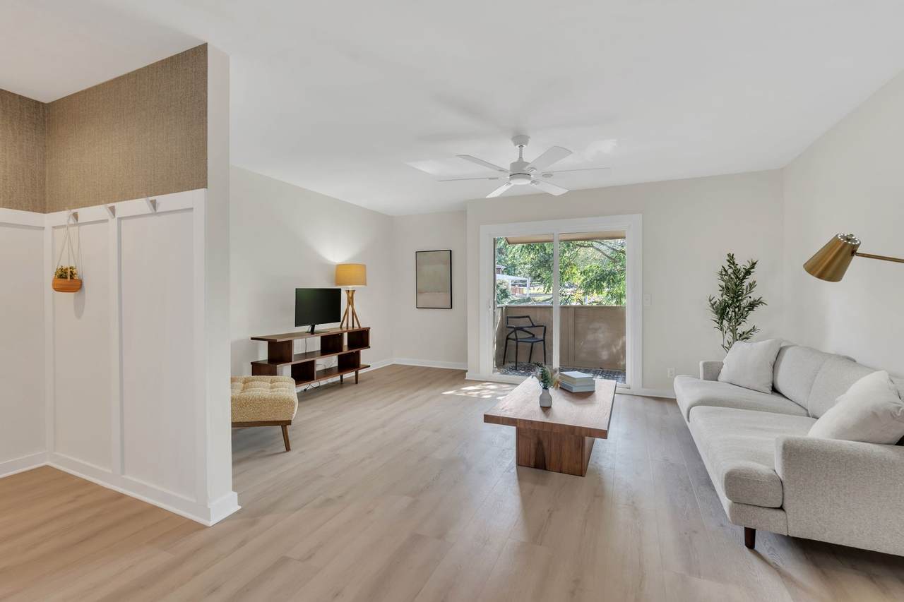 515 Basswood Ave - Photo 1