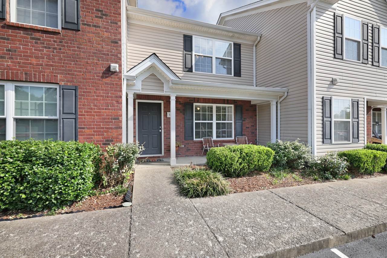 107 Oak Valley Cir - Photo 1