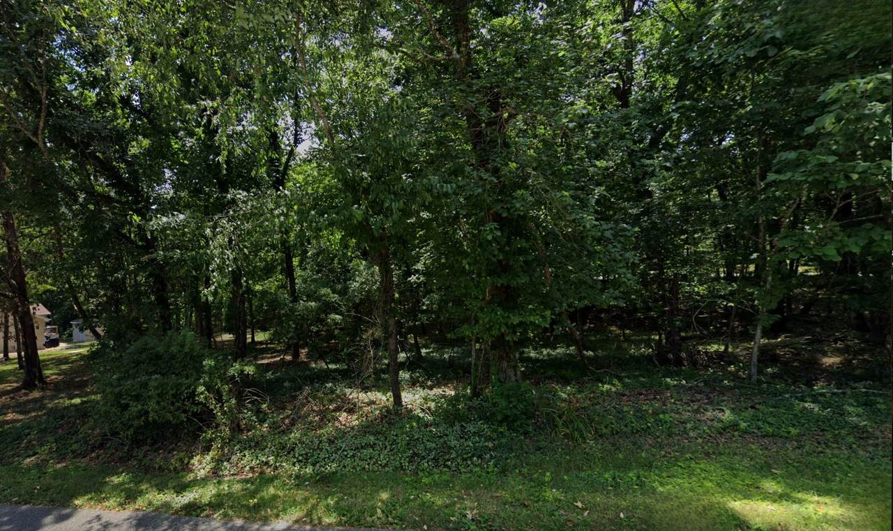 151 Baltusrol Rd - Photo 1