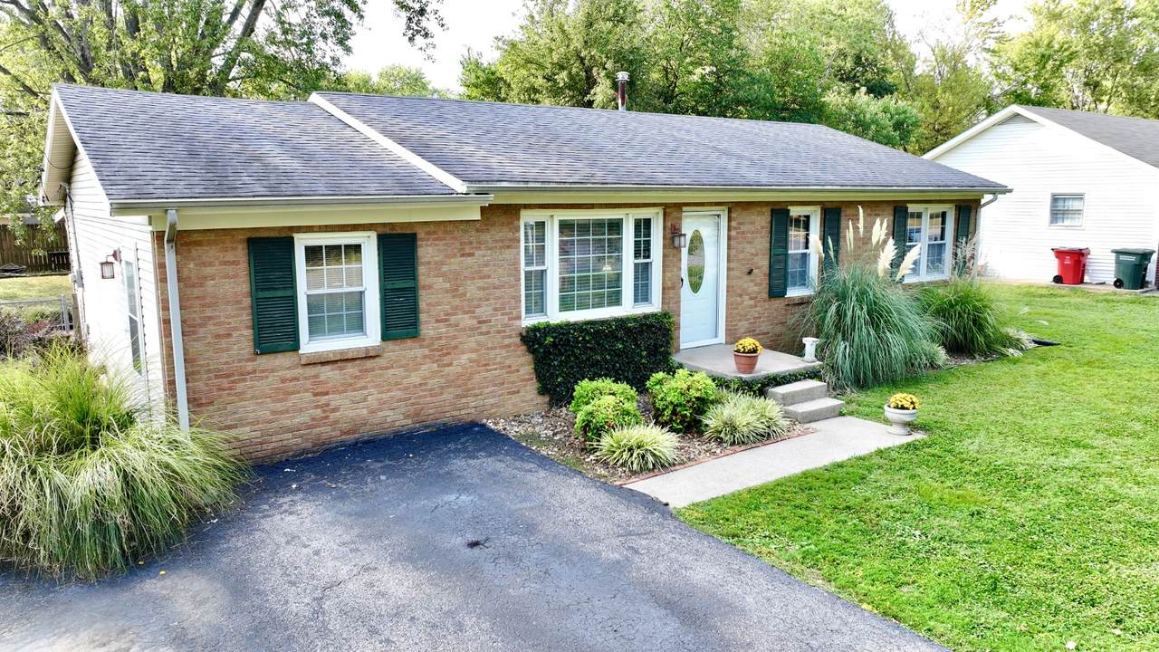 3411 Candy Dr - Photo 1