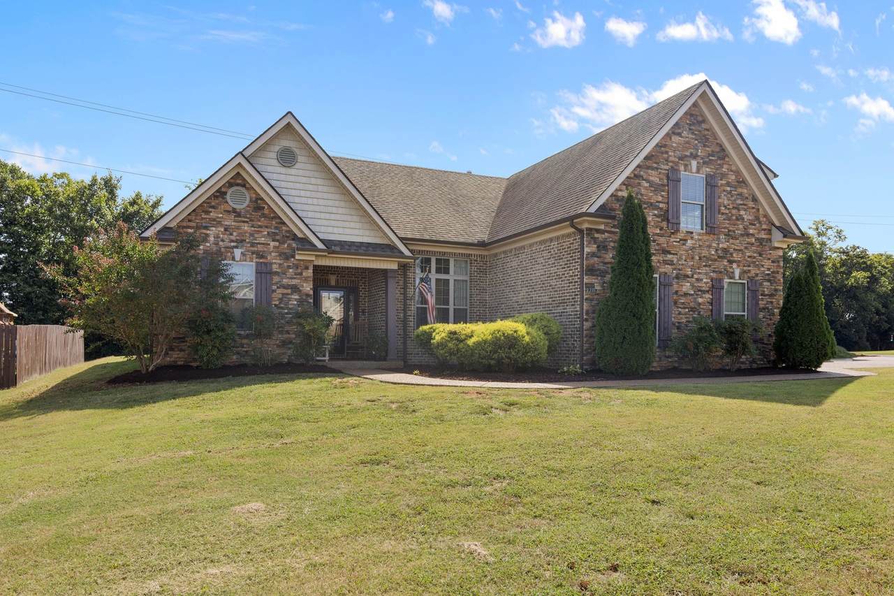 1239 Rimrock Rd - Photo 1