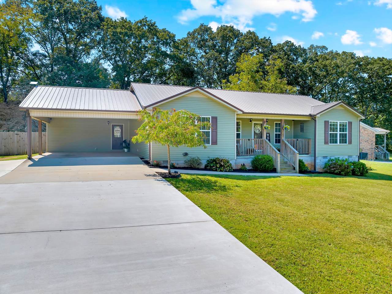 107 Hickory Dr - Photo 1