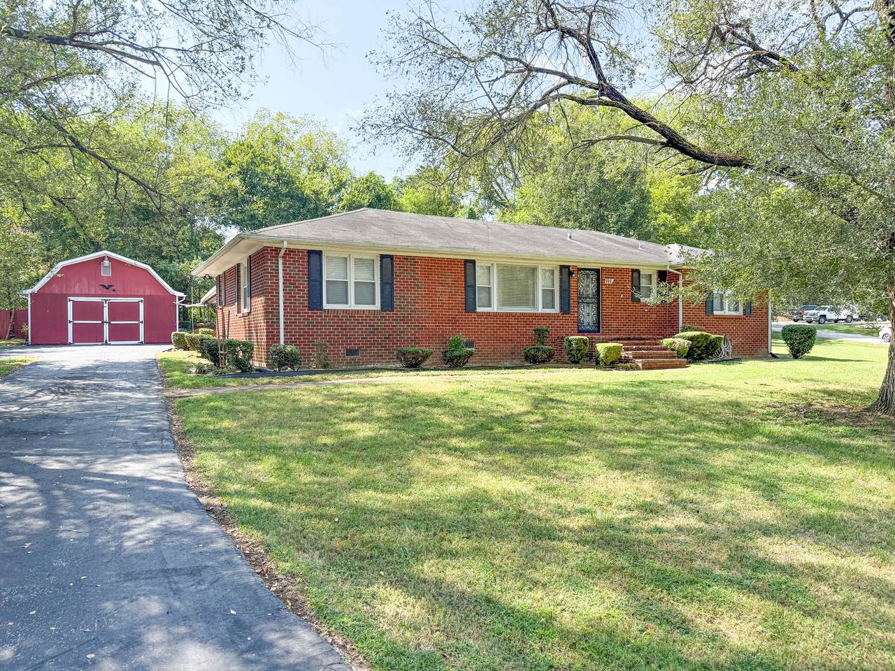 115 Shady Dr - Photo 1