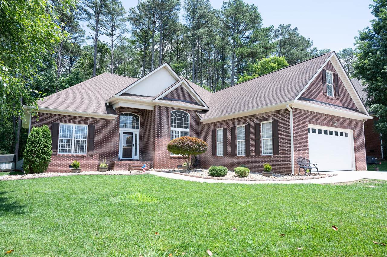 5698 Avenwood Circle - Photo 1