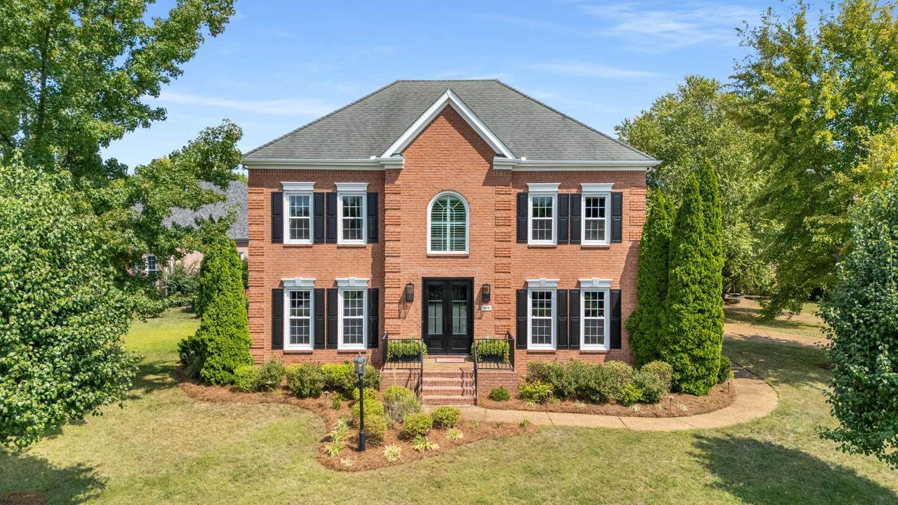 368 Lakemont Cir - Photo 1