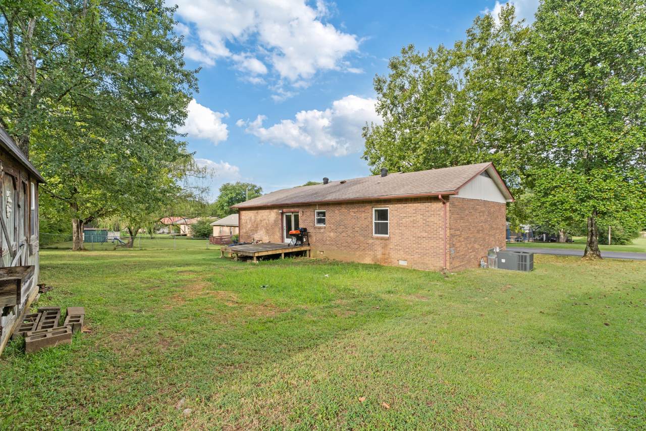 https://bt-photos.global.ssl.fastly.net/nashville/1280_boomver_1_RTC2998246-1.jpg