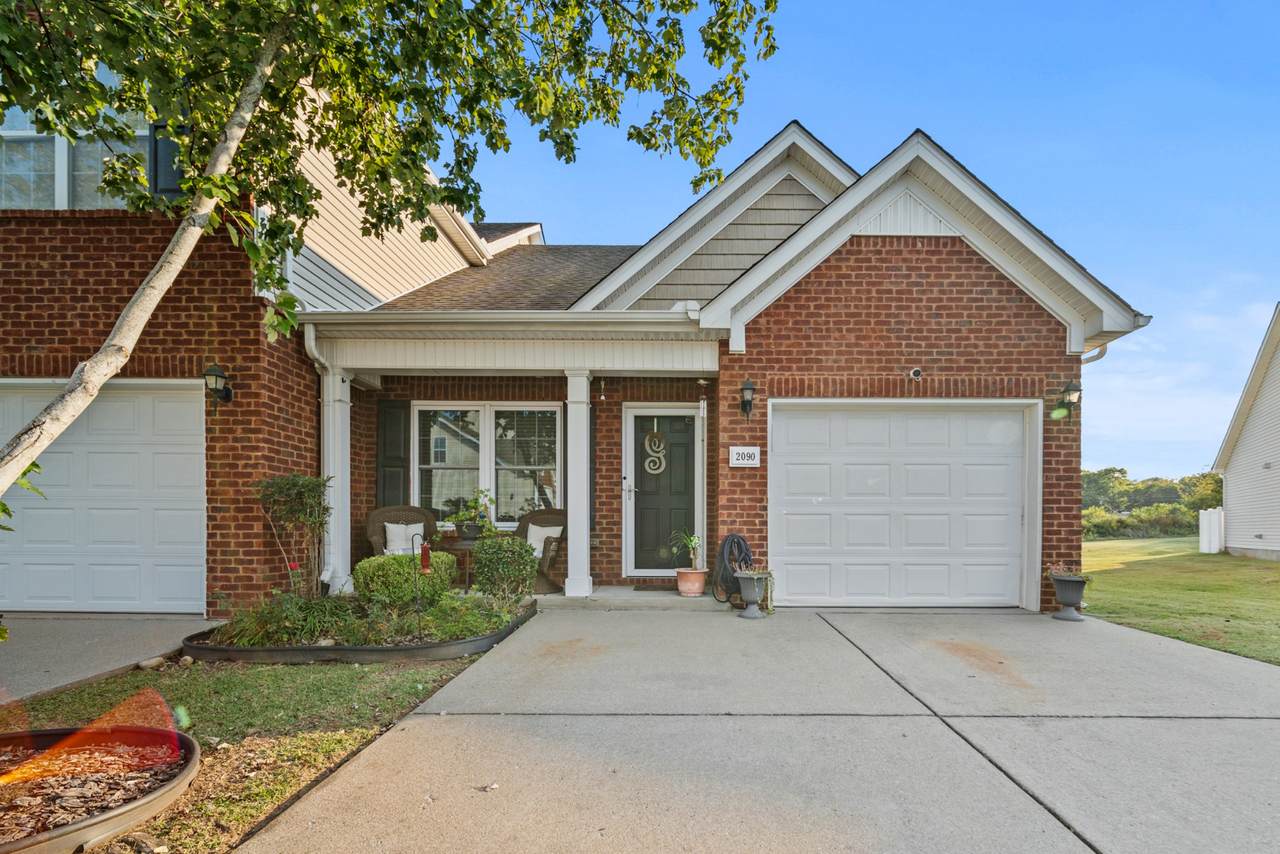 2090 Caladonia Way - Photo 1