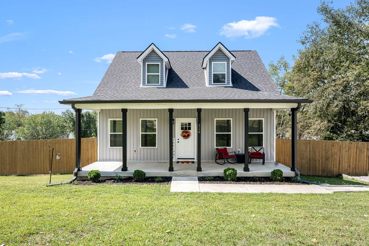 114 Polk St - Photo 1