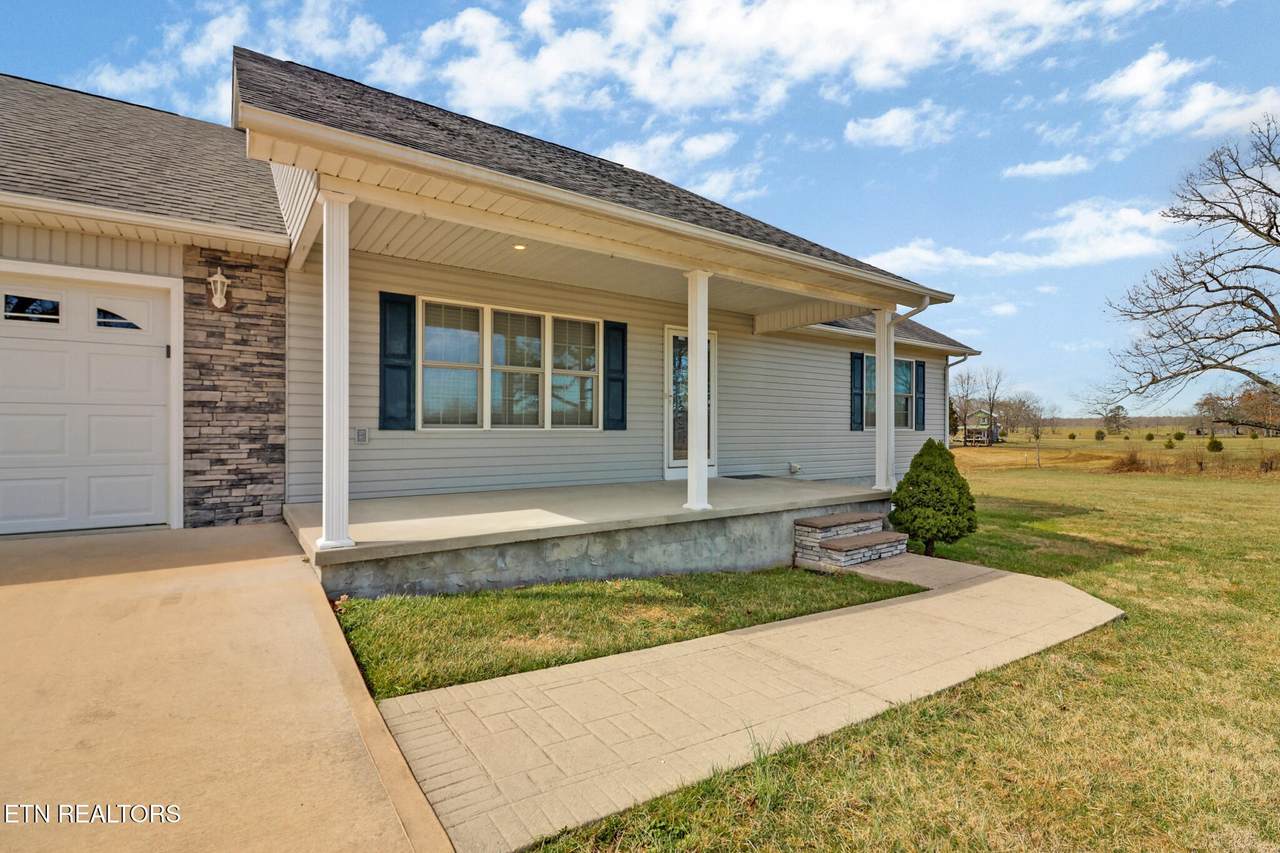 3136 Rugby Pike - Photo 1