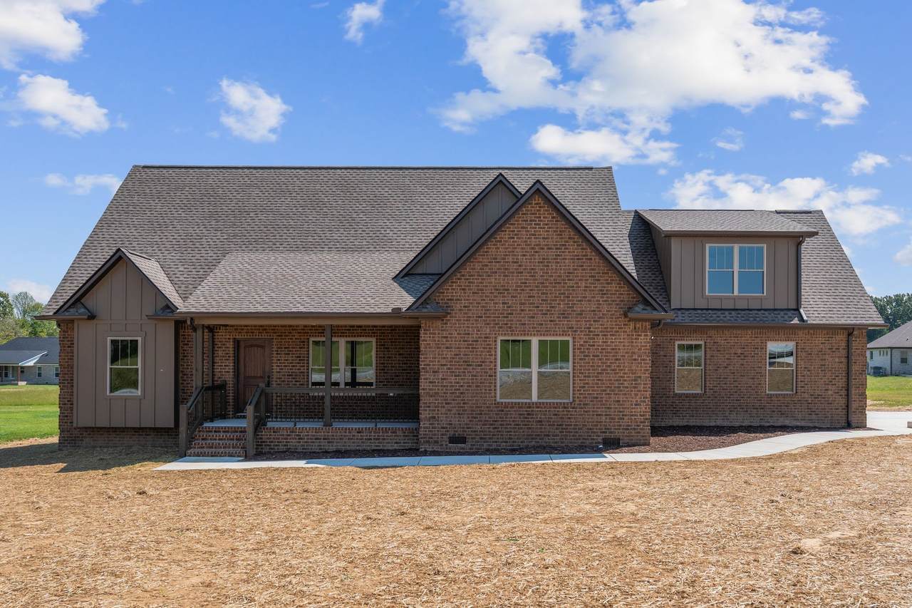 83 Watson Court - Photo 1