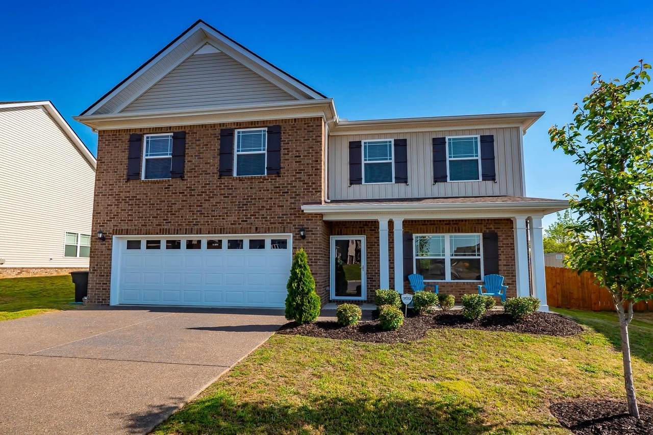 1060 Solomon Ln - Photo 1