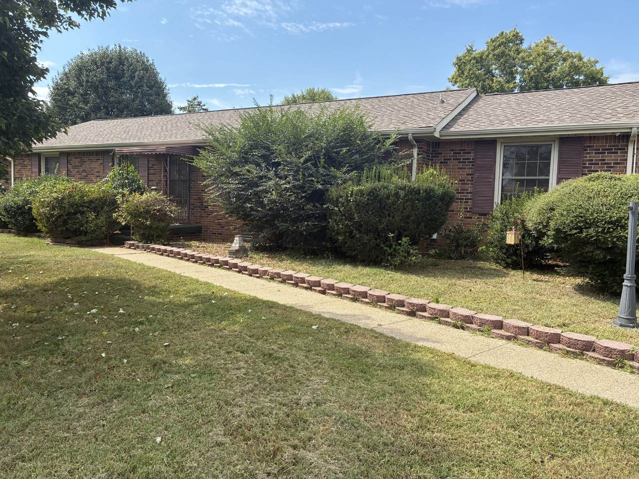 1886 Old Trenton Rd - Photo 1